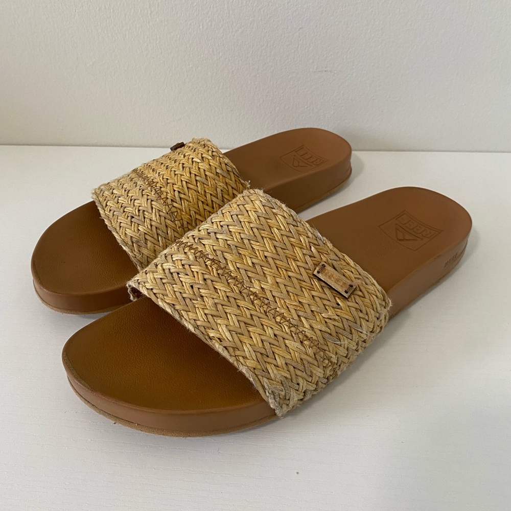 REEF slip on braided cushion sandals weave texture comfortable beach
